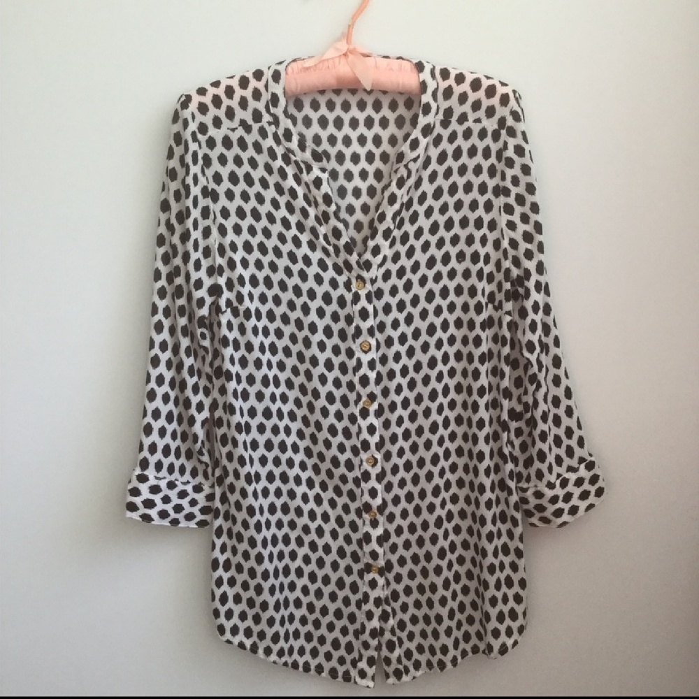 Black and white print shirt